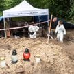 Prace ekshumacyjne w Woli Ostrowieckiej na Wołyniu