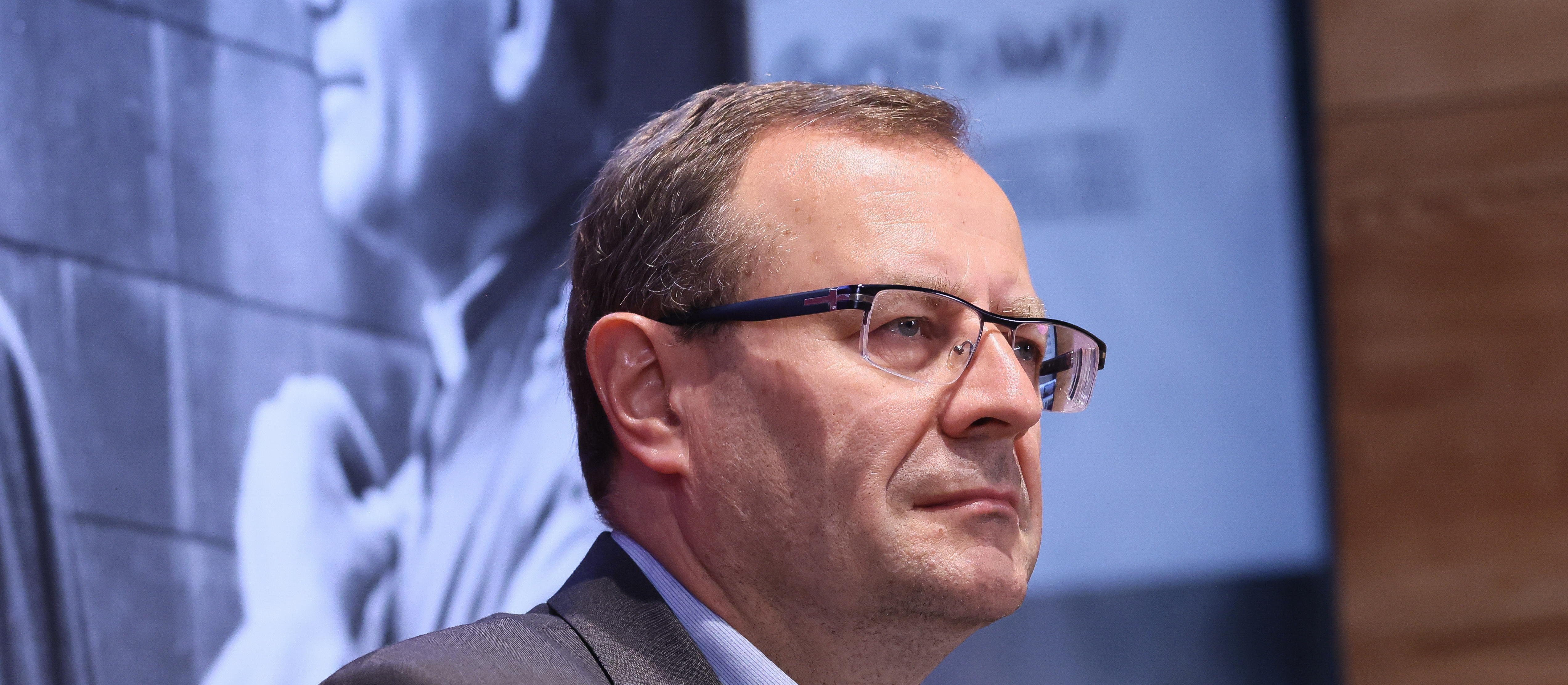 Polityczny gest czy przełom? Prof. Antoni Dudek komentuje zapowiedź Zełenskiego o otwarciu archiwów przez Ukrainę