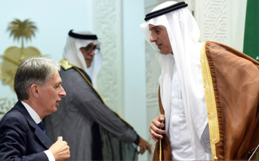 Dziś w Rijadzie. Szefowie dyplomacji Wielkiej Brytanii i Arabii Saudyjskiej Philip Hammond i Adel al