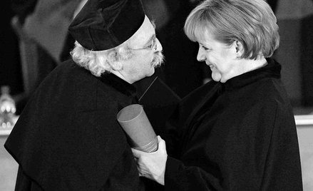Podczas uroczystości fetującej Angelę Merkel we Wrocławiu wielkim nieobecnym był premier Donald Tusk