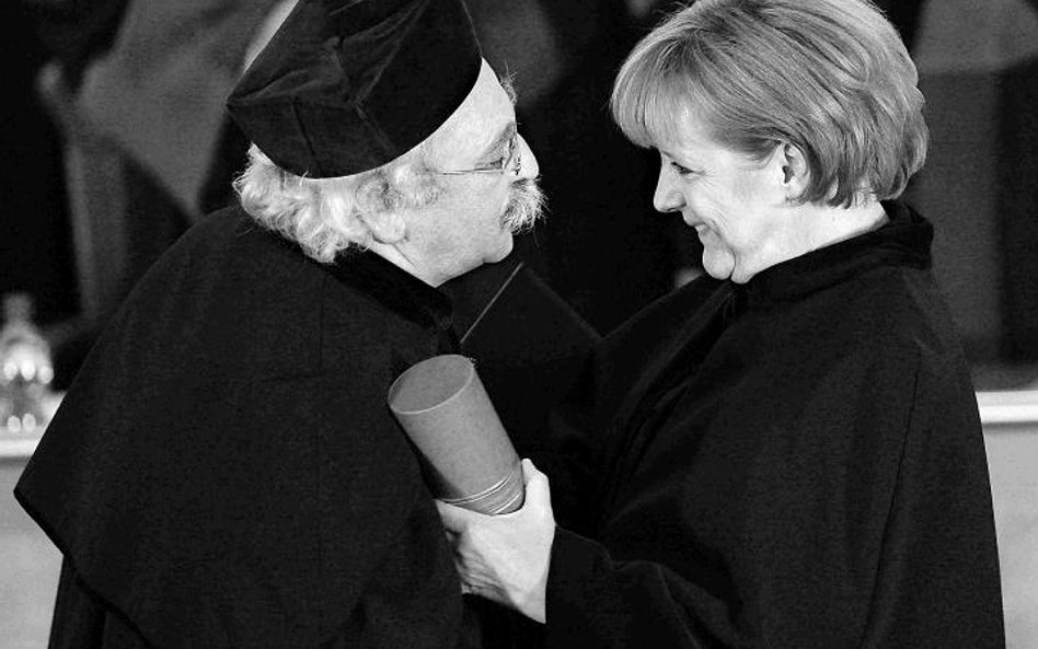 Podczas uroczystości fetującej Angelę Merkel we Wrocławiu wielkim nieobecnym był premier Donald Tusk