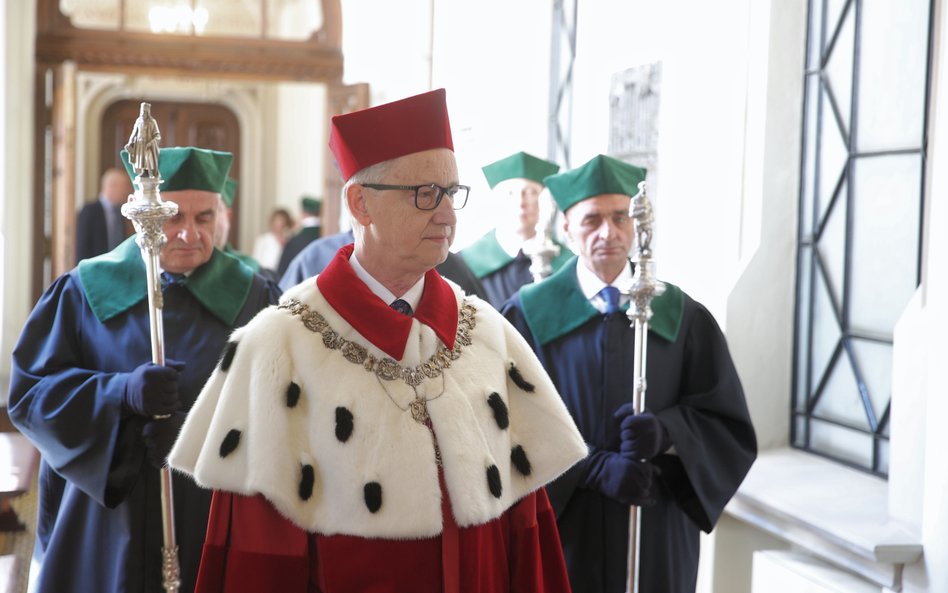 Rektor UJ prof. dr hab. Jacek Popiel