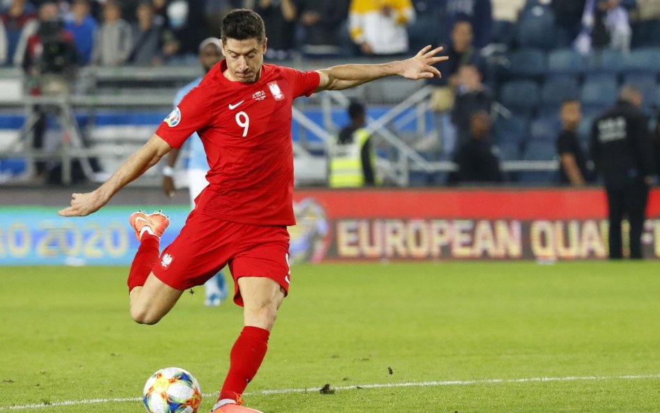 Robert Lewandowski nominowany do drużyny roku