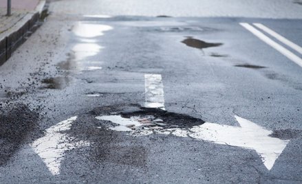 Drogi w Polsce coraz bardziej dziurawe