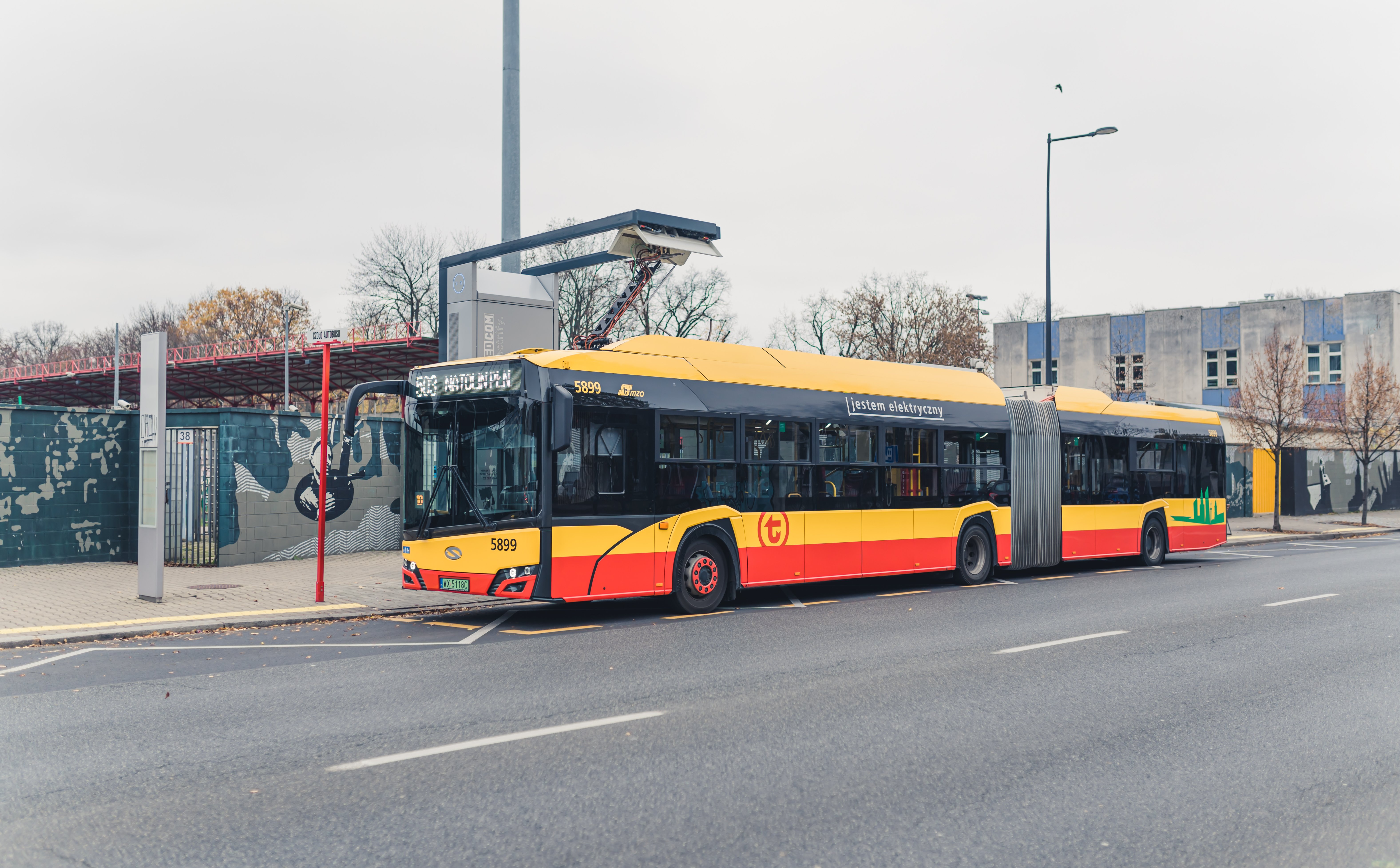 Duże miasta powalczą o pół miliarda zł unijnych dotacji na zeroemisyjne autobusy