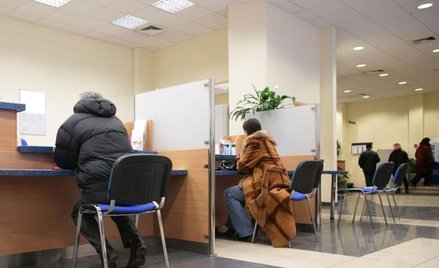 Udostępnienie rejestrów ma zachęcić Polaków do wyjścia z urzędów i korzystania z e-administracji