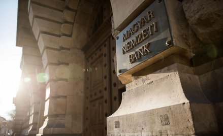 Węgry: Stopy znów w górę