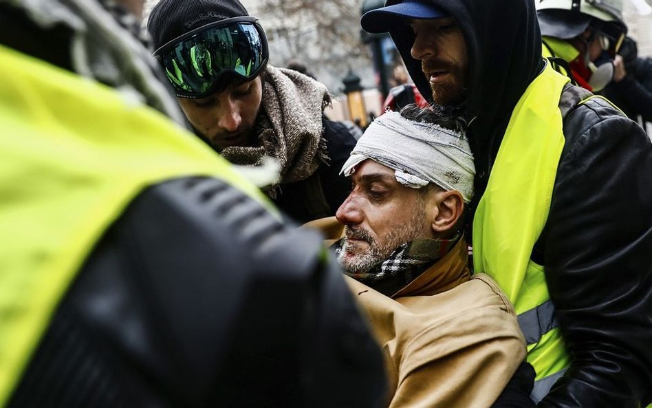 ONZ domaga się śledztwa ws. nadmiernego użycia siły przez policję przy protestach "żółtych kamizelek"