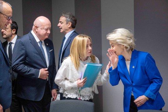 Europejska polityka klimatyczna, przynajmniej zdaniem optymistów, nie zostanie anulowana lecz nieco 