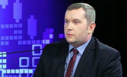 #PROSTOzPARKIETU. Dawid Błaszczyk: przybywa chętnych na inwestycje za granicą