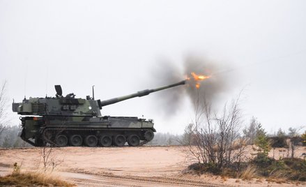 Maavoimat kupi 38 kolejnych 155 mm armatohaubic K9, tak jak poprzednie partie pochodzących z nadwyże