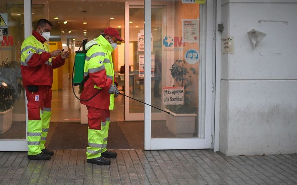 Epidemia: Władze Madrytu wprowadzają częściową blokadę