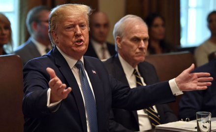 Izba Reprezentantów potępia Trumpa za wpis na Twitterze