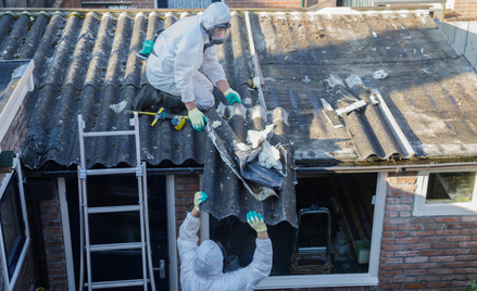 Zgodnie z prawem azbest ma zniknąć z polskich dachów do 2032 roku