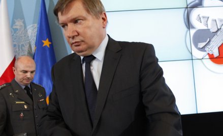 Ujawniono dokumenty, na podstawie których pracowała komisja Millera