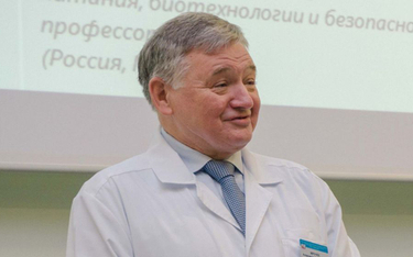 Aleksander Mroczek jest głównym kardiologiem Ministerstwa Zdrowia Białorusi, od 2008 roku stał na cz