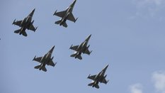 Samoloty wielozadaniowe Lockheed Martin F-16 C/D "Jastrząb" z 2. Skrzydła Lotnictwa Taktycznego na d