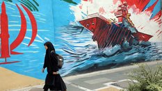 Mural w Tegeranie zachęcający do walki z USA