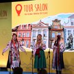 Zespół Kresovki z Hajnówki zachwycił odwiedzających targi Tour Salon w Poznaniu. Podlasie jest regio