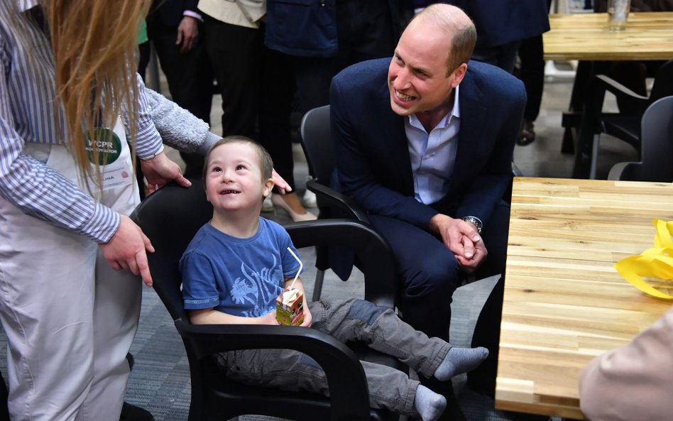 Książę William w ośrodku dla uchodźców z Ukrainy w Warszawie