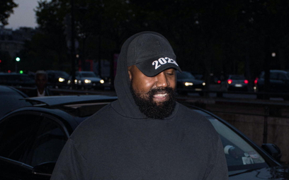 Kanye West znalazł sobie zajęcie po rozstaniu z Adidasem. Promuje nowy produkt