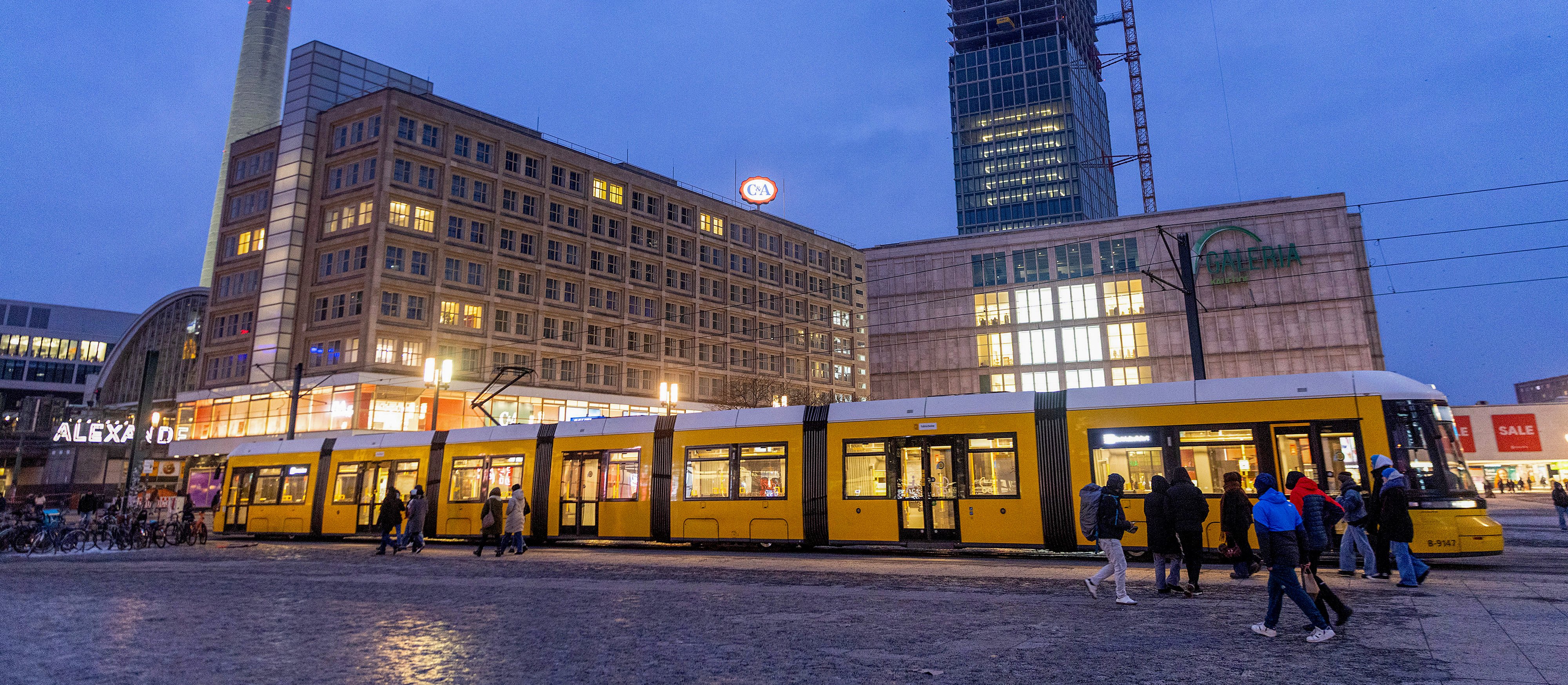 Niemcy redukują zatrudnienie. Motoryzacja w największym kryzysie od lat