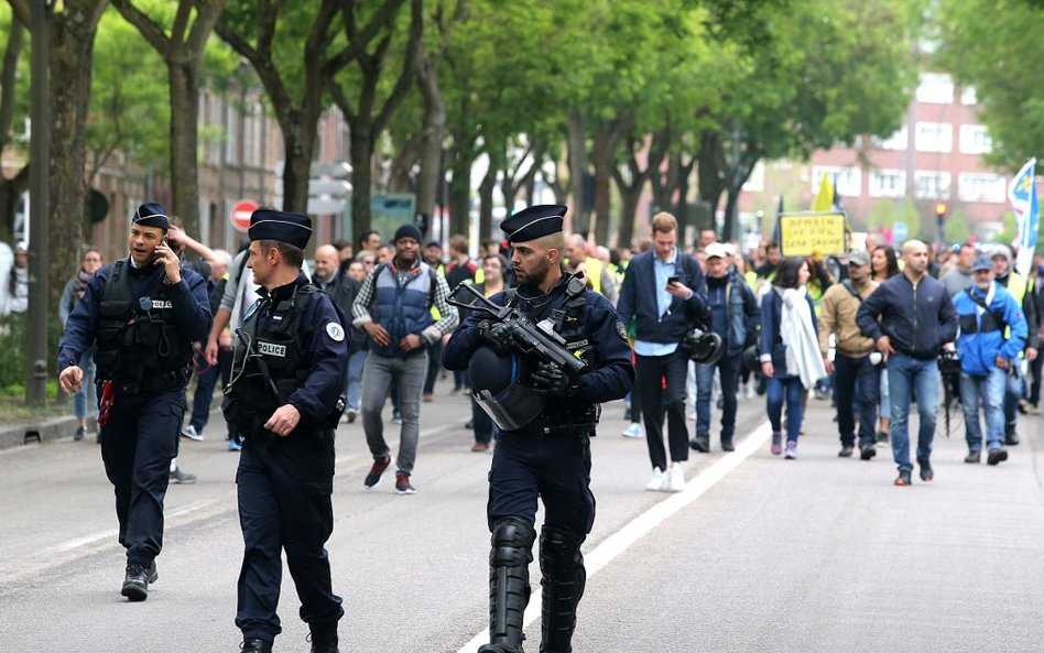 Żółte kamizelki gasną. Niska frekwencja protestów