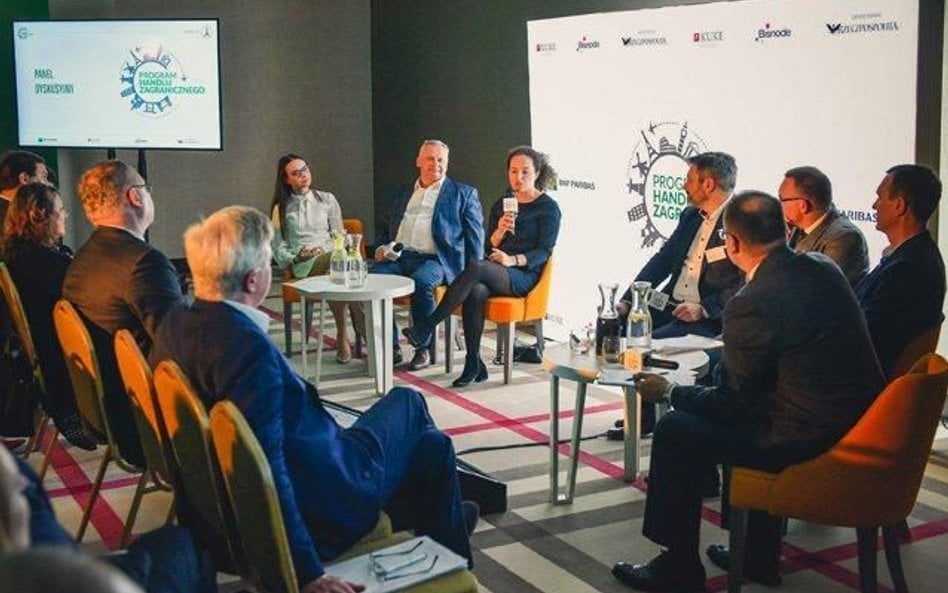 Kontrahenci z Francji płacą w terminach