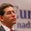 Dr Cezary Wójcik jest pracownikiem naukowym PAN i SGH. Był pracownikiem Europejskiego Banku Centraln