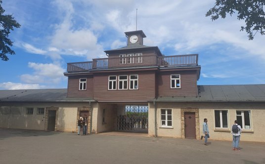 Brama obozu w Buchenwaldzie