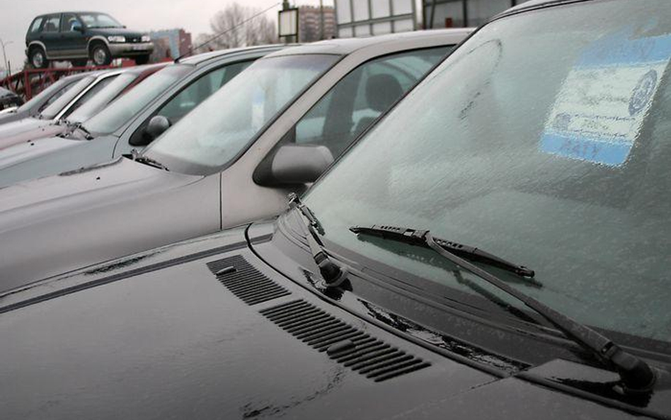 W styczniu znacznie wzrósł prywatny import aut