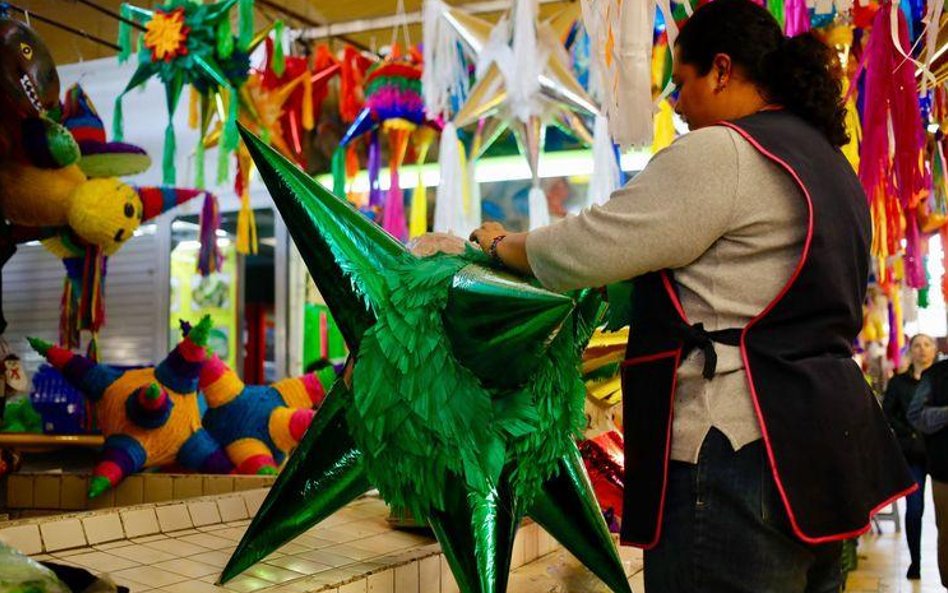 Na świątecznym targu w Meksyku.