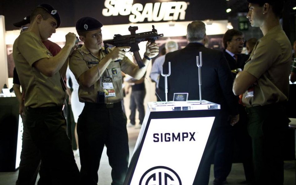 Policja bada podejrzane biznesy SIG Sauera