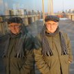 Raper Kazimierz Kutz w teledysku "Jadym na bogato"