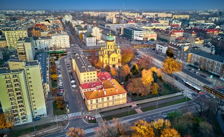 Miasto jest zobowiązane do uregulowania stanu prawnego wszystkich warszawskich nieruchomości w stosu