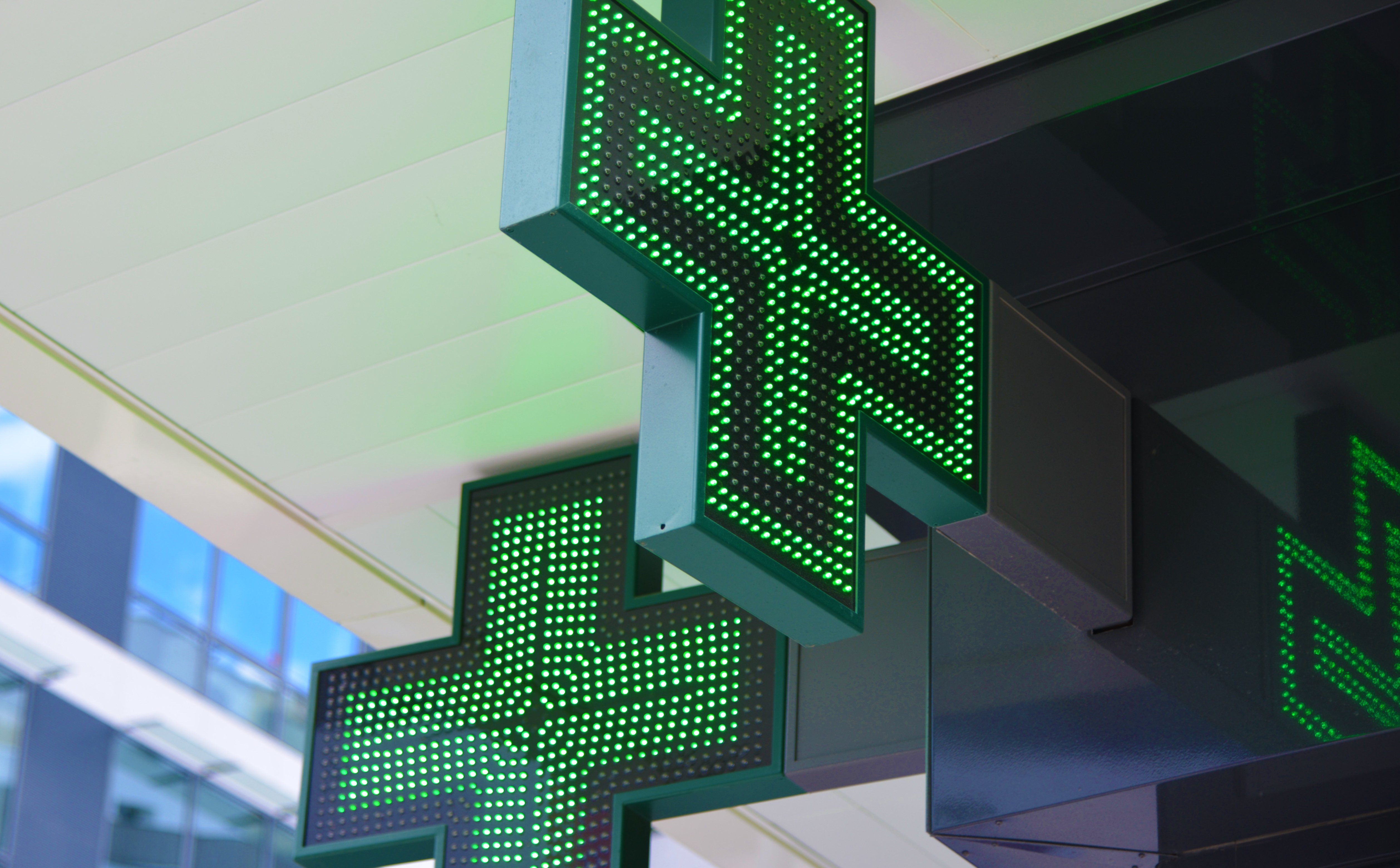 Apteka to nie szpital czy przychodnia i zapłaci więcej podatku od nieruchomości