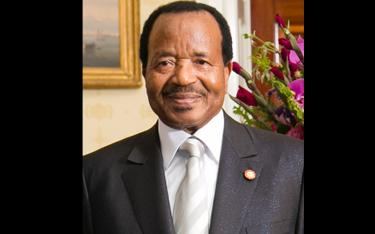 Kamerun: Prezydent dał się uprosić. Powalczy o siódmą kadencję
