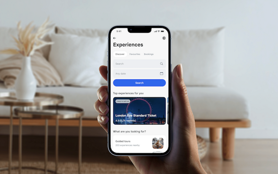 Popularna aplikacja finansowa udostępnia wyszukiwarkę z wycieczkami i atrakcjami