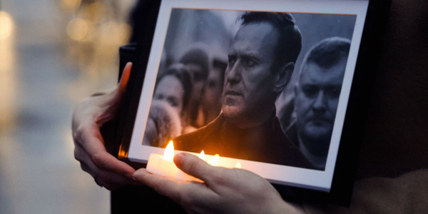 Osiem krajów UE wzywa do reakcji na śmierć Nawalnego. Nowy system sankcji?
