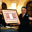Prezydent Lech Kaczyński w warszawskiej synagodze Nożyków podczas święta Chanuka. 2008 r.