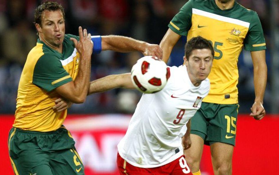 Robert Lewandowski (w środku)