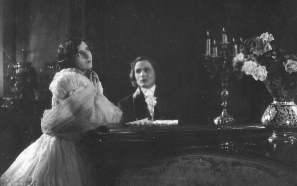 Film produkcji francuskiej "Miłość i łzy Chopina" Marie Bell jako Maria Wodzińska i Pierre Blanchar 
