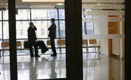 Czy można żądać przed sądem uznania umowy o pracę na czas określony za zawartą na czas nieokreślony?