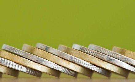 Drobnych zleceń nie wykazujemy w PIT