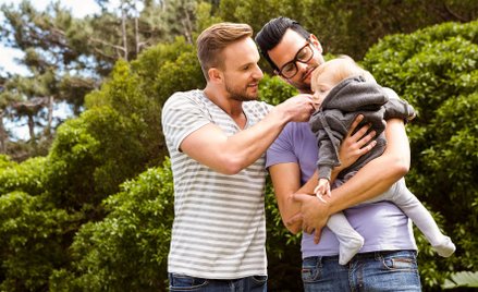 Włochy odkręcają reformę Salviniego. Koniec z „ojcem” i „matką” w dowodzie