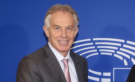 Tony Blair: Corbyn i May popełniają ten sam błąd ws. brexitu