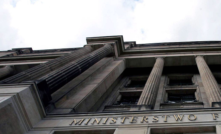 Młodzi naukowcy chcieli rozmawiać z minister finansów