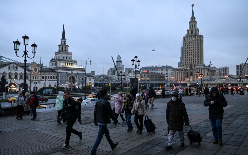 Francuzi zaprzeczają: Nasze firmy nie wracają na rosyjski rynek