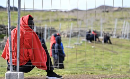 UE stara się ograniczyć napływ do Europy nieudokumentowanych imigrantów