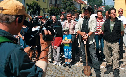 Amerykanie podczas kręcenia odcinka na pułtuskim rynku